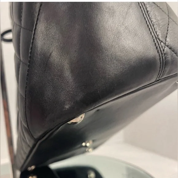 CHANEL Cambon CC large Caviar shopping tote - Picture 10 of 11